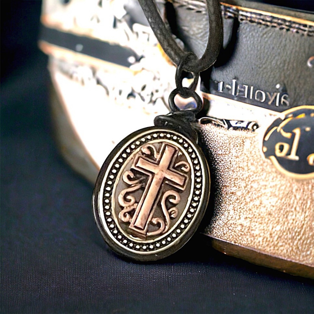 5 For $25💫Alternative Copper Cross Pendant Necklace